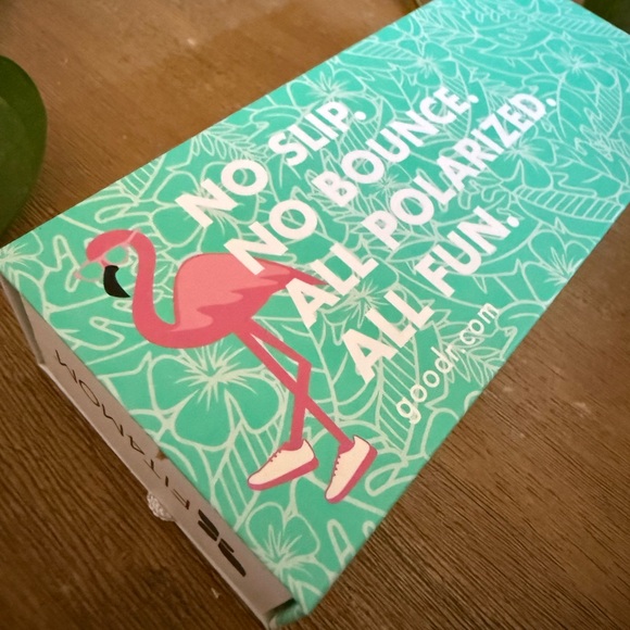 Goodr Tortoise Shell Sunglasses - Picture 4 of 4